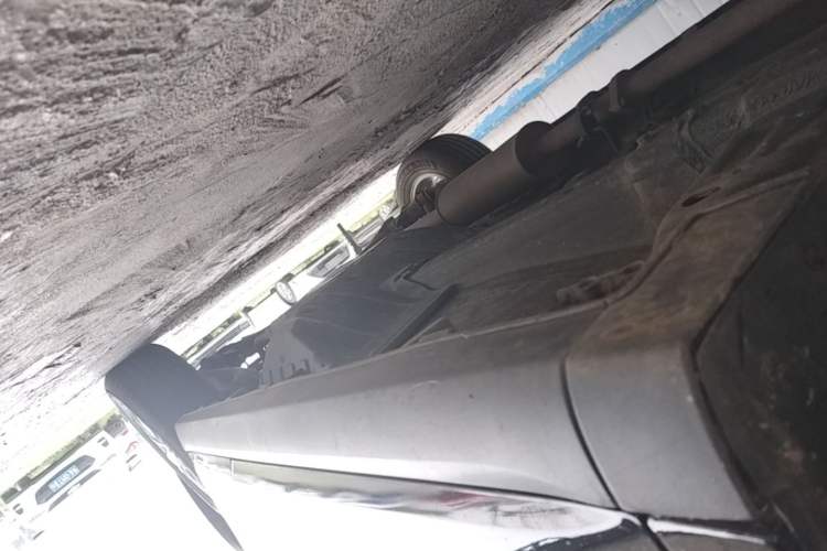Used Haval M6 2019 1.5T DCT Two-Wheel Drive Elite Version China VI Standard Left Side Sill