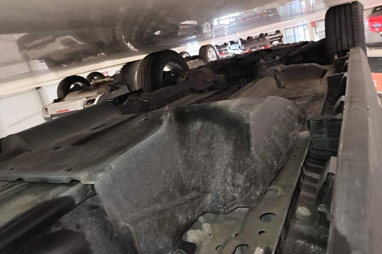 Used Haval M6 2019 1.5T DCT Two-Wheel Drive Elite Version China VI Standard Left Side Sill