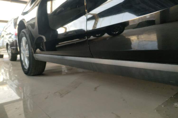 Used Haval M6 2019 1.5T Manual Two-Wheel Drive Elite Version China VI Standard Left Side Sill