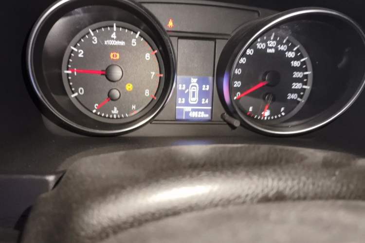 Used Haval M6 2019 1.5T Manual Two-Wheel Drive Elite Version China V Standard Odometer Close Up