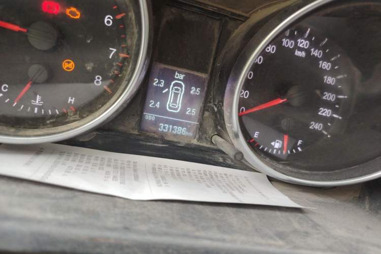 Used Haval M6 2019 1.5T Manual Two-Wheel Drive Urban Version China VI Standard Odometer Close Up