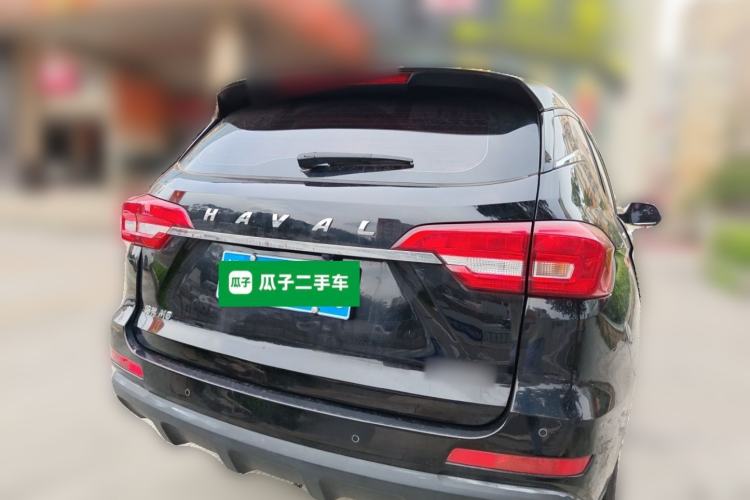 Used Haval M6 2019 1.5T DCT Two-Wheel Drive Value Edition China VI Standard Rear