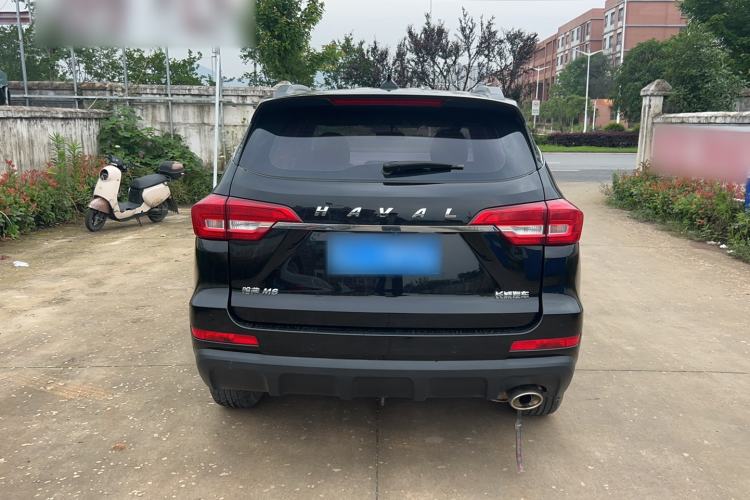 Used Haval M6 2019 1.5T DCT Two-Wheel Drive Elite Version China VI Standard Rear