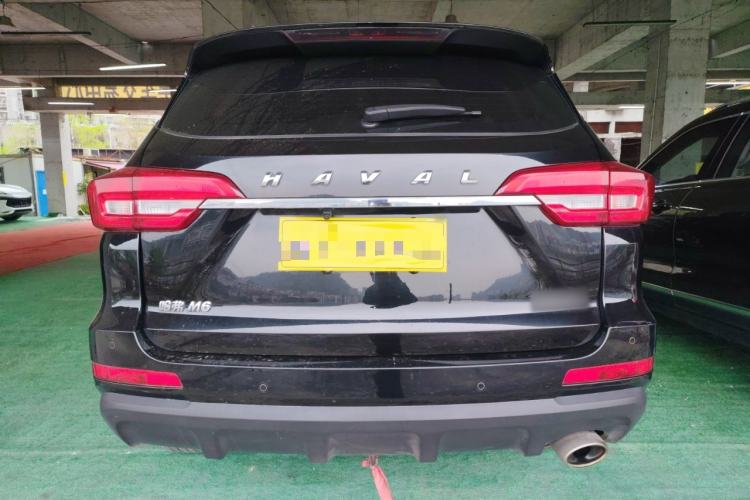 Used Haval M6 2019 1.5T DCT Two-Wheel Drive Value Edition China VI Standard Rear