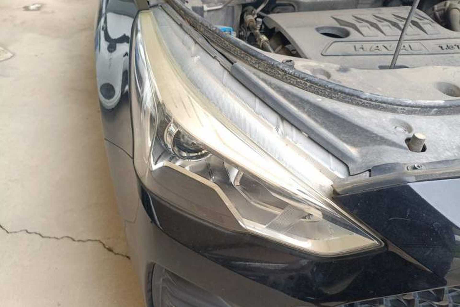 Used Haval M6 2019 1.5T DCT Two-Wheel Drive Elite Version China VI Standard Right Front Headlight