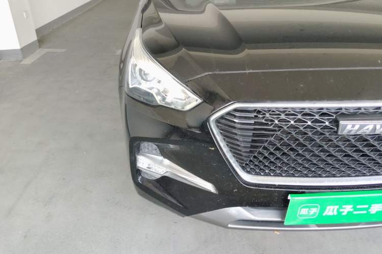 Used Haval M6 2019 1.5T DCT Two-Wheel Drive Elite Version China V Standard Right Front Headlight