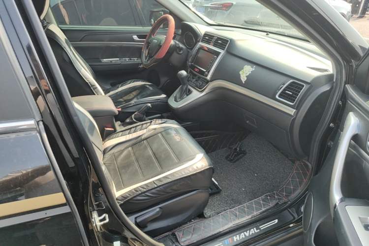 Used Haval M6 2019 1.5T DCT Two-Wheel Drive Elite Version China VI Standard Right Front Seat