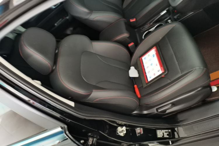 Used Haval M6 2019 1.5T DCT Two-Wheel Drive Value Edition China VI Standard Right Front Seat
