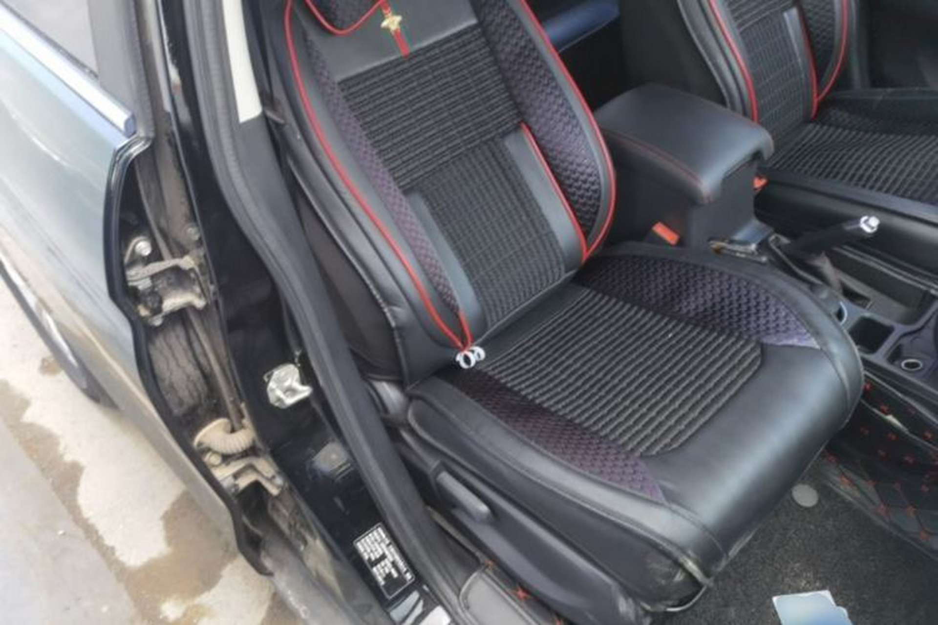 Used Haval M6 2019 1.5T Manual Two-Wheel Drive Elite Version China VI Standard Right Front Seat