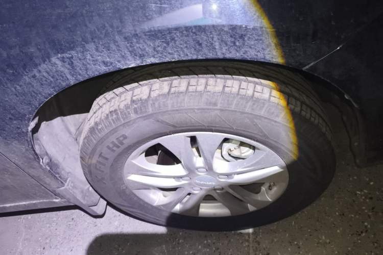 Used Haval M6 2019 1.5T Manual Two-Wheel Drive Elite Version China V Standard Right Front Wheel Hub