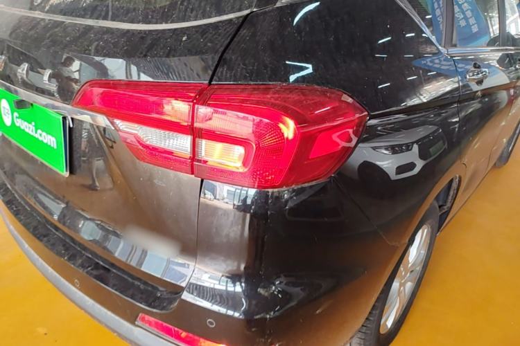 Used Haval M6 2019 1.5T DCT Two-Wheel Drive Value Edition China VI Standard Right Rear Taillight