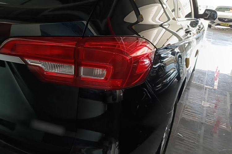 Used Haval M6 2019 1.5T DCT Two-Wheel Drive Elite Version China VI Standard Right Rear Taillight