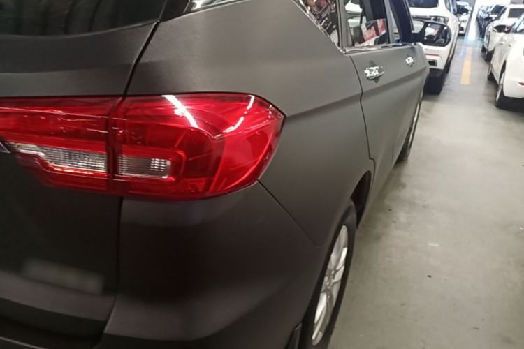 Used Haval M6 2019 1.5T DCT Two-Wheel Drive Elite Version China VI Standard Right Rear Taillight