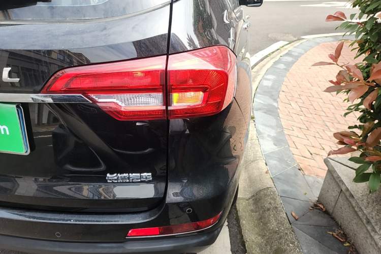 Used Haval M6 2019 1.5T Manual Two-Wheel Drive Elite Version China VI Standard Right Rear Taillight
