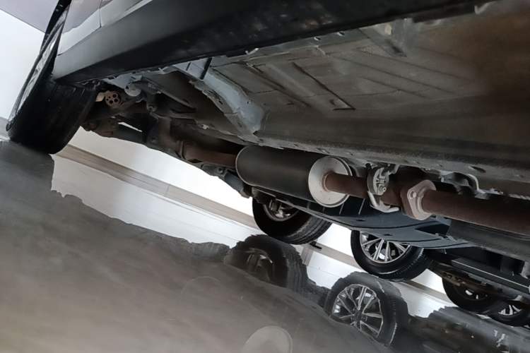 Used Haval M6 2019 1.5T DCT Two-Wheel Drive Elite Version China VI Standard Right Side Sill