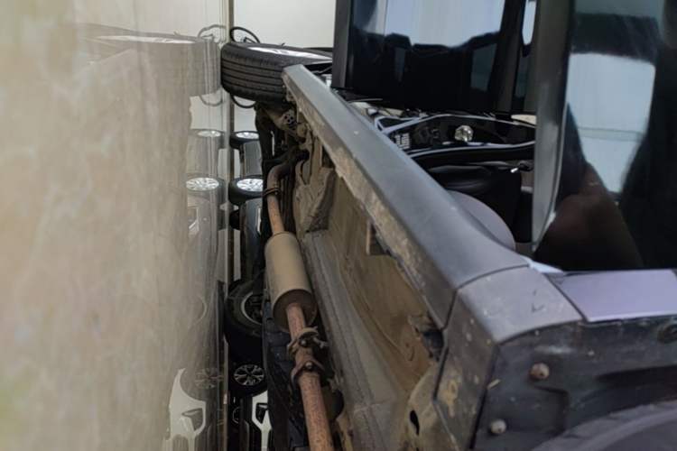 Used Haval M6 2019 1.5T DCT Two-Wheel Drive Value Edition China VI Standard Right Side Sill