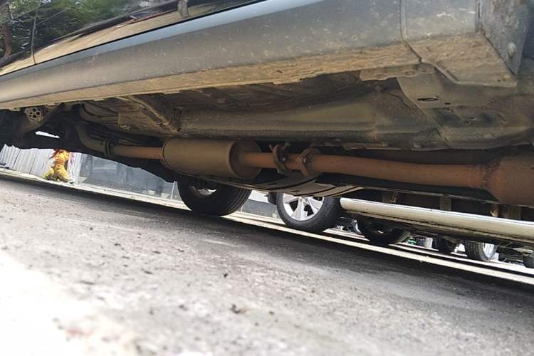Used Haval M6 2019 1.5T DCT Two-Wheel Drive Elite Version China VI Standard Right Side Sill