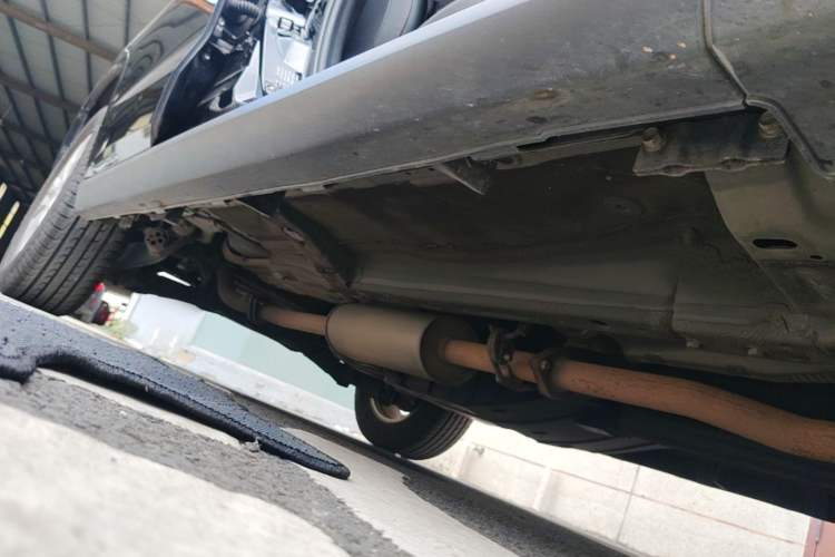 Used Haval M6 2019 1.5T DCT Two-Wheel Drive Value Edition China VI Standard Right Side Sill