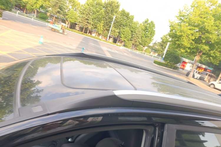Used Haval M6 2019 1.5T DCT Two-Wheel Drive Elite Version China VI Standard Roof