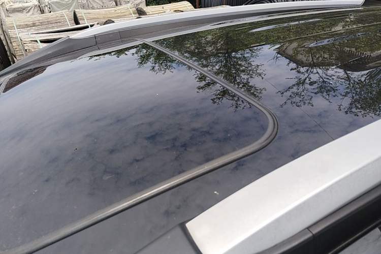 Used Haval M6 2019 1.5T DCT Two-Wheel Drive Elite Version China VI Standard Roof