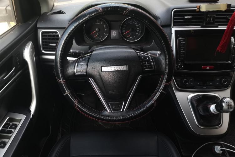 Used Haval M6 2019 1.5T Manual Two-Wheel Drive Elite Version China VI Standard Steering Wheel