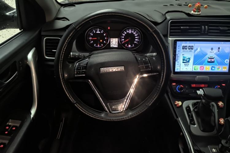 Used Haval M6 2019 1.5T DCT Two-Wheel Drive Value Edition China VI Standard Steering Wheel