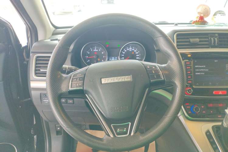 Used Haval M6 2019 1.5T DCT Two-Wheel Drive Value Edition China VI Standard Steering Wheel