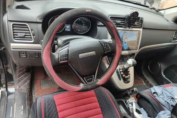 Used Haval M6 2019 1.5T DCT Two-Wheel Drive Elite Version China V Standard Steering Wheel