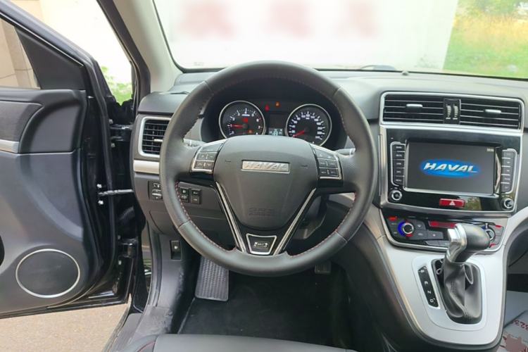 Used Haval M6 2019 1.5T DCT Two-Wheel Drive Elite Version China VI Standard Steering Wheel