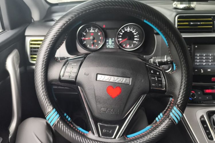 Used Haval M6 2019 1.5T DCT Two-Wheel Drive Elite Version China VI Standard Steering Wheel