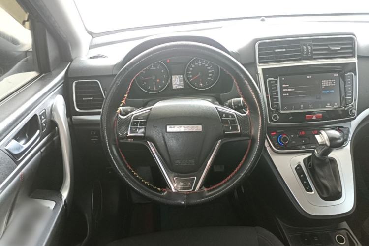 Used Haval M6 2019 1.5T DCT Two-Wheel Drive Urban Version China VI Standard Steering Wheel
