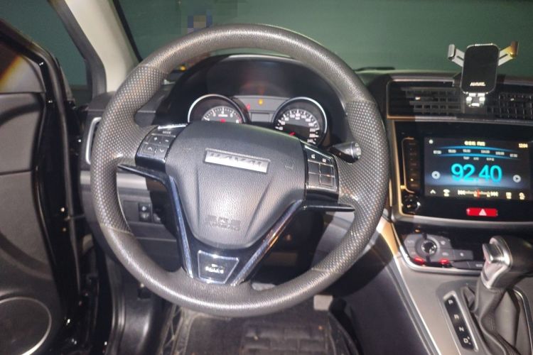 Used Haval M6 2019 1.5T DCT Two-Wheel Drive Value Edition China VI Standard Steering Wheel