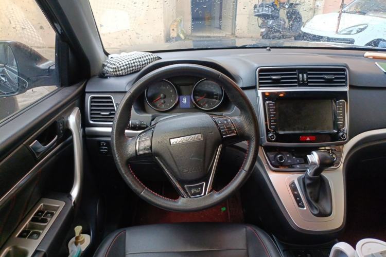 Used Haval M6 2019 1.5T DCT Two-Wheel Drive Elite Version China V Standard Steering Wheel