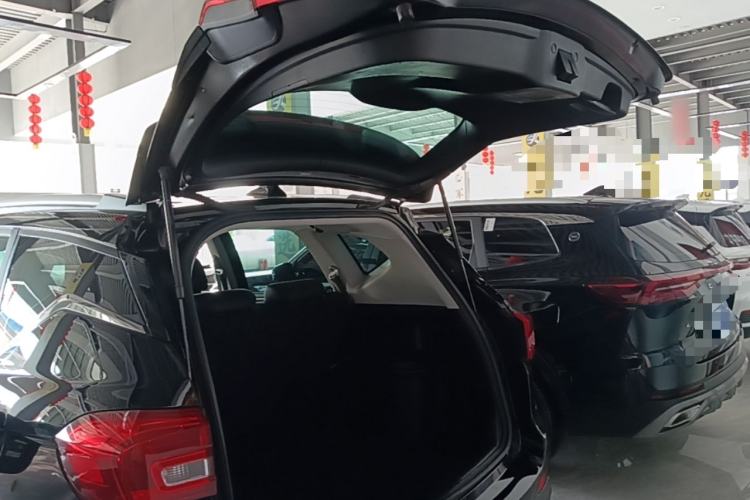 Used Haval M6 2019 1.5T DCT Two-Wheel Drive Elite Version China VI Standard Trunk