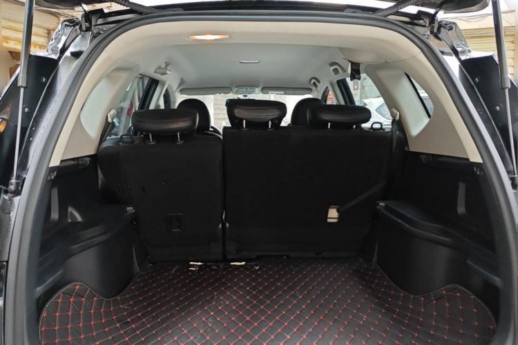 Used Haval M6 2019 1.5T Manual Two-Wheel Drive Urban Version China VI Standard Trunk