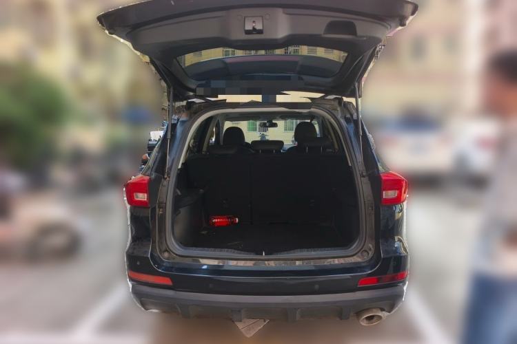 Used Haval M6 2019 1.5T Manual Two-Wheel Drive Elite Version China VI Standard Trunk