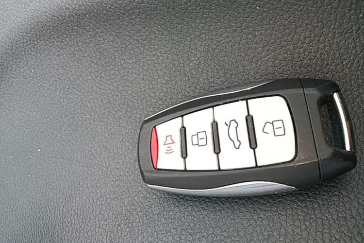 Used Haval M6 2019 1.5T DCT Two-Wheel Drive Value Edition China VI Standard Vehicle Key