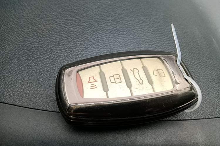 Used Haval M6 2019 1.5T Manual Two-Wheel Drive Elite Version China VI Standard Vehicle Key