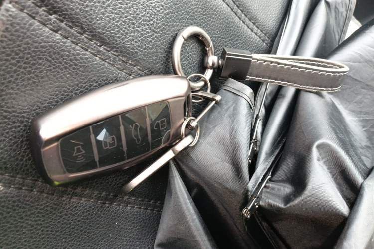 Used Haval M6 2019 1.5T Manual Two-Wheel Drive Urban Version China VI Standard Vehicle Key