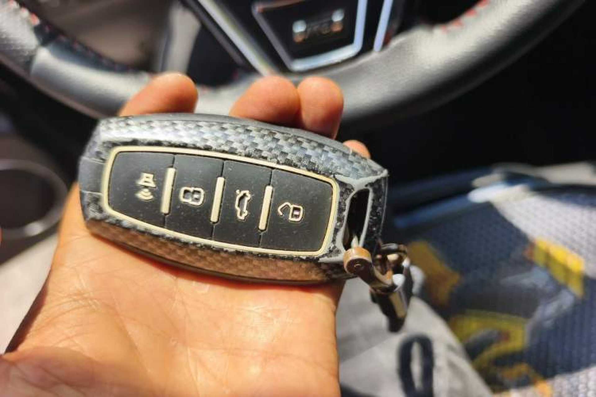 Used Haval M6 2019 1.5T Manual Two-Wheel Drive Elite Version China VI Standard Vehicle Key