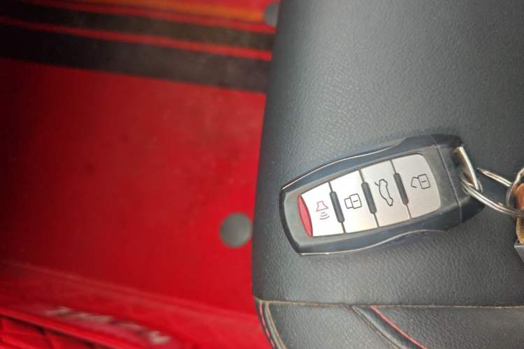 Used Haval M6 2019 1.5T Manual Two-Wheel Drive Elite Version China VI Standard Vehicle Key