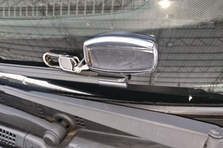 Used Haval M6 2019 1.5T DCT Two-Wheel Drive Elite Version China V Standard Vehicle Key