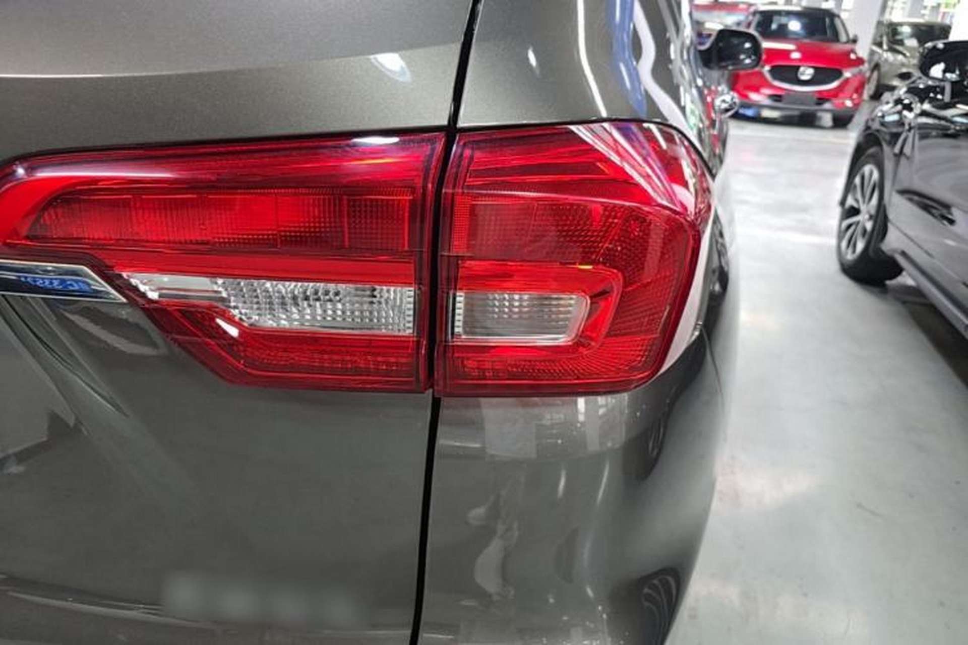 Used Haval M6 2019 1.5T DCT Two-Wheel Drive Value Edition China VI Standard Exterior 3