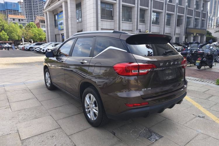 Used Haval M6 2019 1.5T DCT Two-Wheel Drive Elite Version China VI Standard Exterior 4