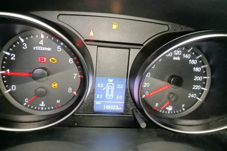 Used Haval M6 2019 1.5T Manual Two-Wheel Drive Elite Version China VI Standard Instrument Cluster