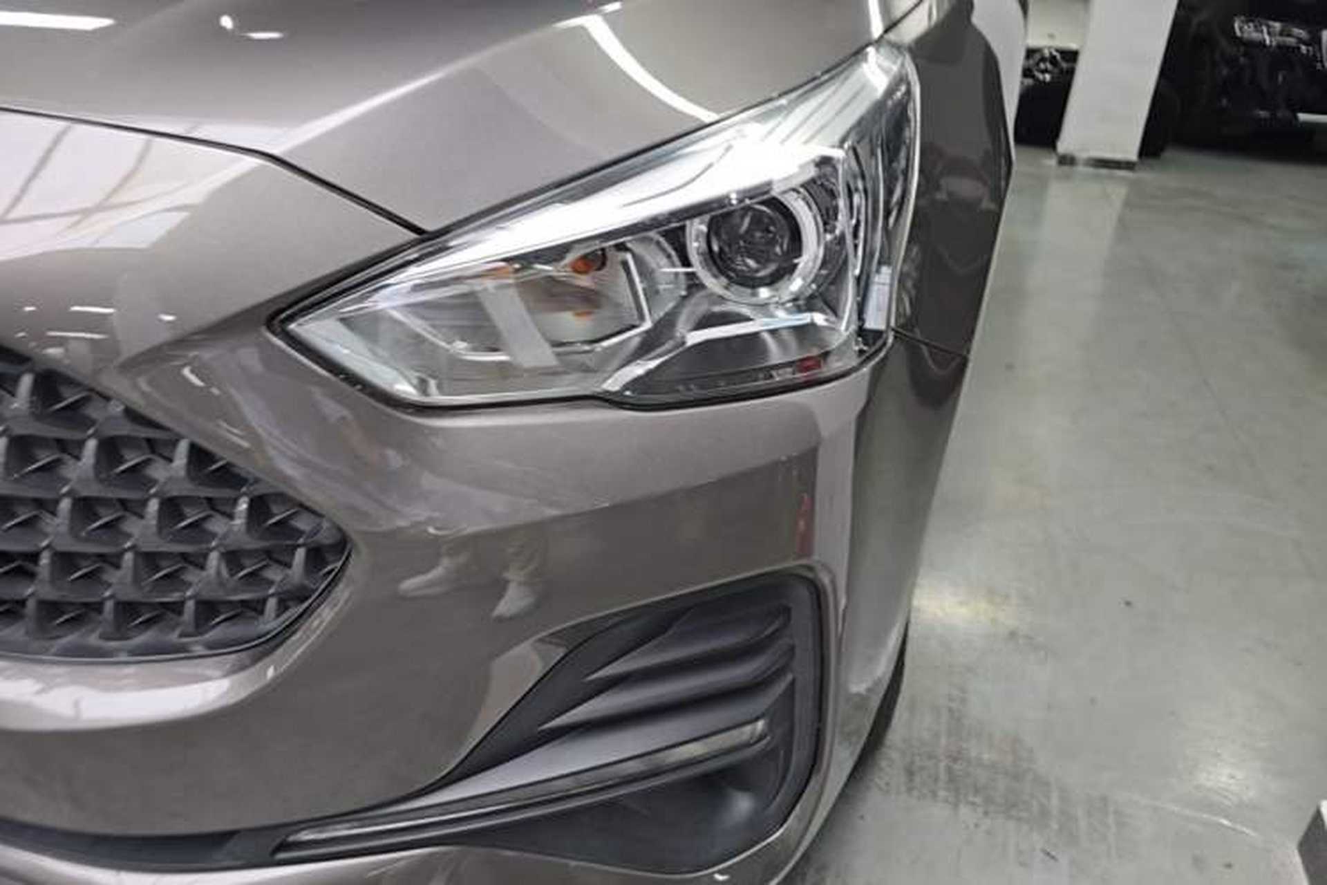 Used Haval M6 2019 1.5T DCT Two-Wheel Drive Value Edition China VI Standard Left Front Headlight