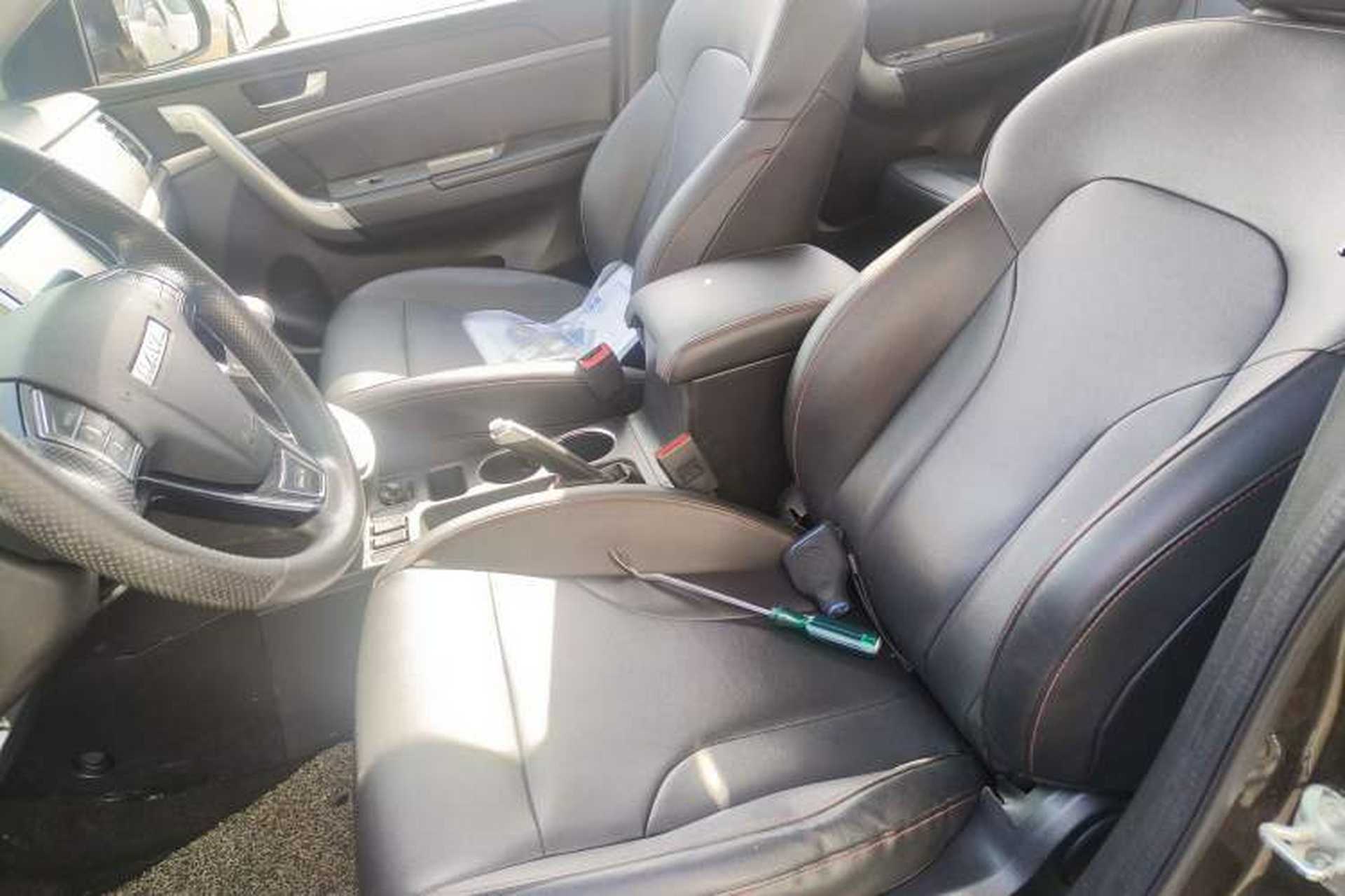 Used Haval M6 2019 1.5T DCT Two-Wheel Drive Value Edition China VI Standard Left Front Seat