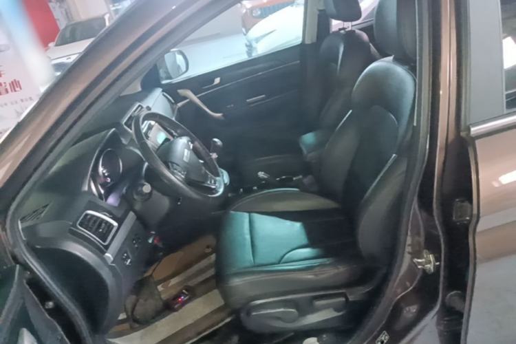 Used Haval M6 2019 1.5T Manual Two-Wheel Drive Elite Version China VI Standard Left Front Seat