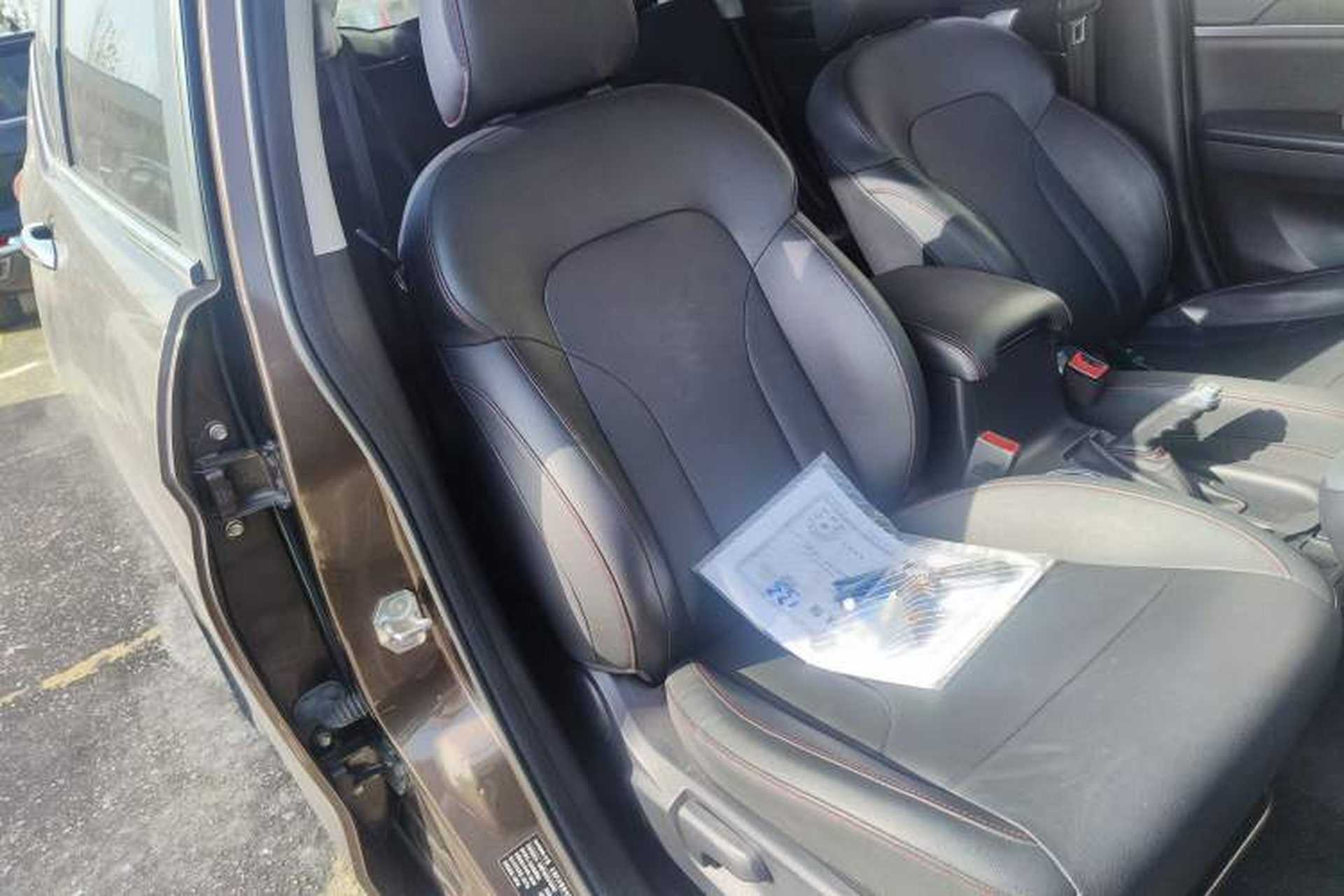 Used Haval M6 2019 1.5T DCT Two-Wheel Drive Value Edition China VI Standard Right Front Seat