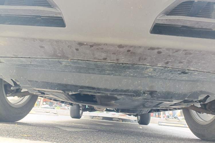 Used Haval M6 2019 1.5T DCT Two-Wheel Drive Value Edition China VI Standard Chassis Front
